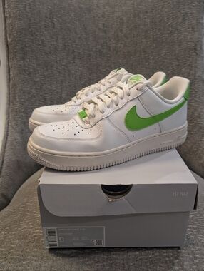 Nike Air Force 1 Low White with Green Swoosh